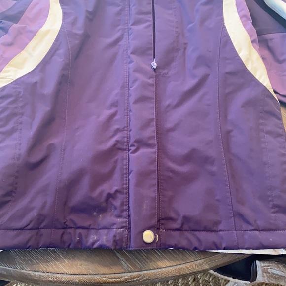 Women’s The North Face Shell Jacket, size XS - Picture 4 of 9